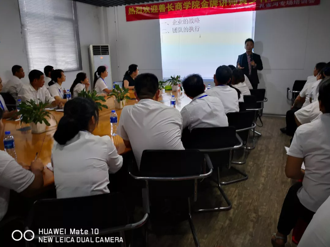 ���������������ڱ��������A�ڈ�(zh��)�С���Ӗ(x��n)�������