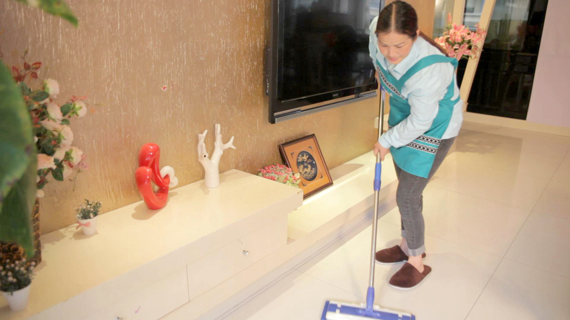 新春將至鐘點(diǎn)需求旺,預(yù)約火爆就來(lái)孔雀河